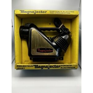 Vintage Magnajector Model 250 Projector Peter Austin Mfg Toronto Canada w/ Box